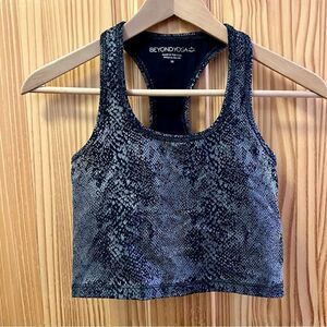 Beyond Yoga black silver snake skin long line crop top/sports bra extra small xs